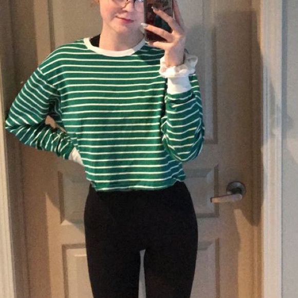 🦋2 for $15 - Garage Striped Crop Long Sleeve - Picture 3 of 4